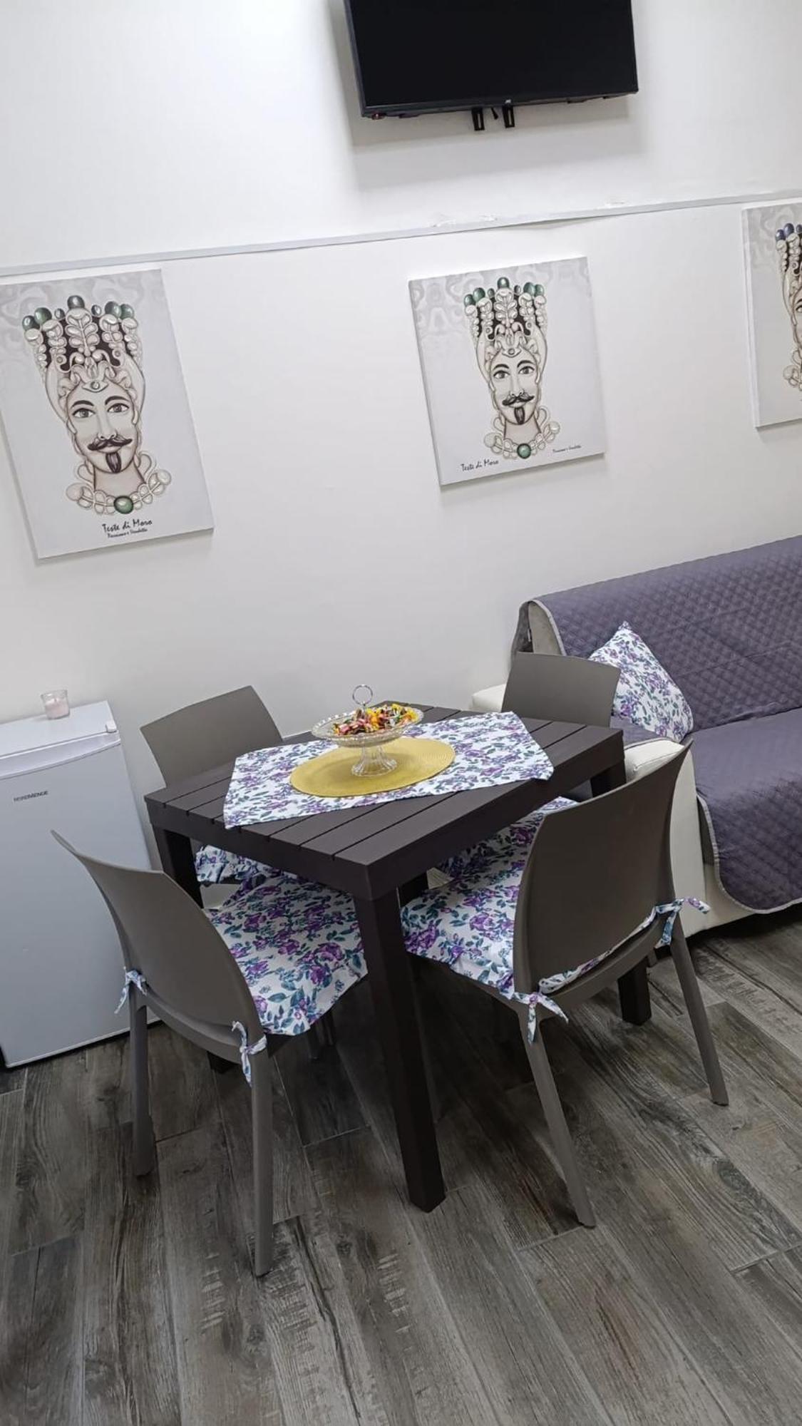 Il Castello Di Patty Apartment คาตาเนีย ภายนอก รูปภาพ